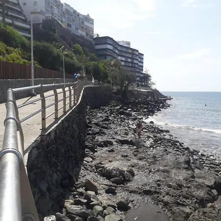 아파트 San Agustin On The